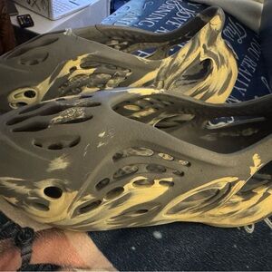 Yeezy foam runners men 12